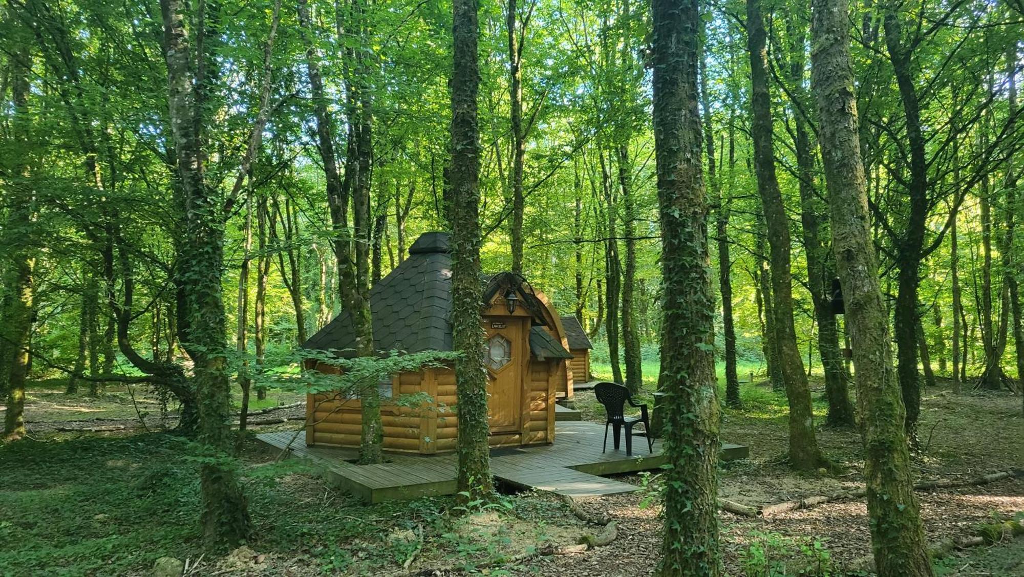 Le Domaine Insolite De Broceliande Paimpont Luaran gambar
