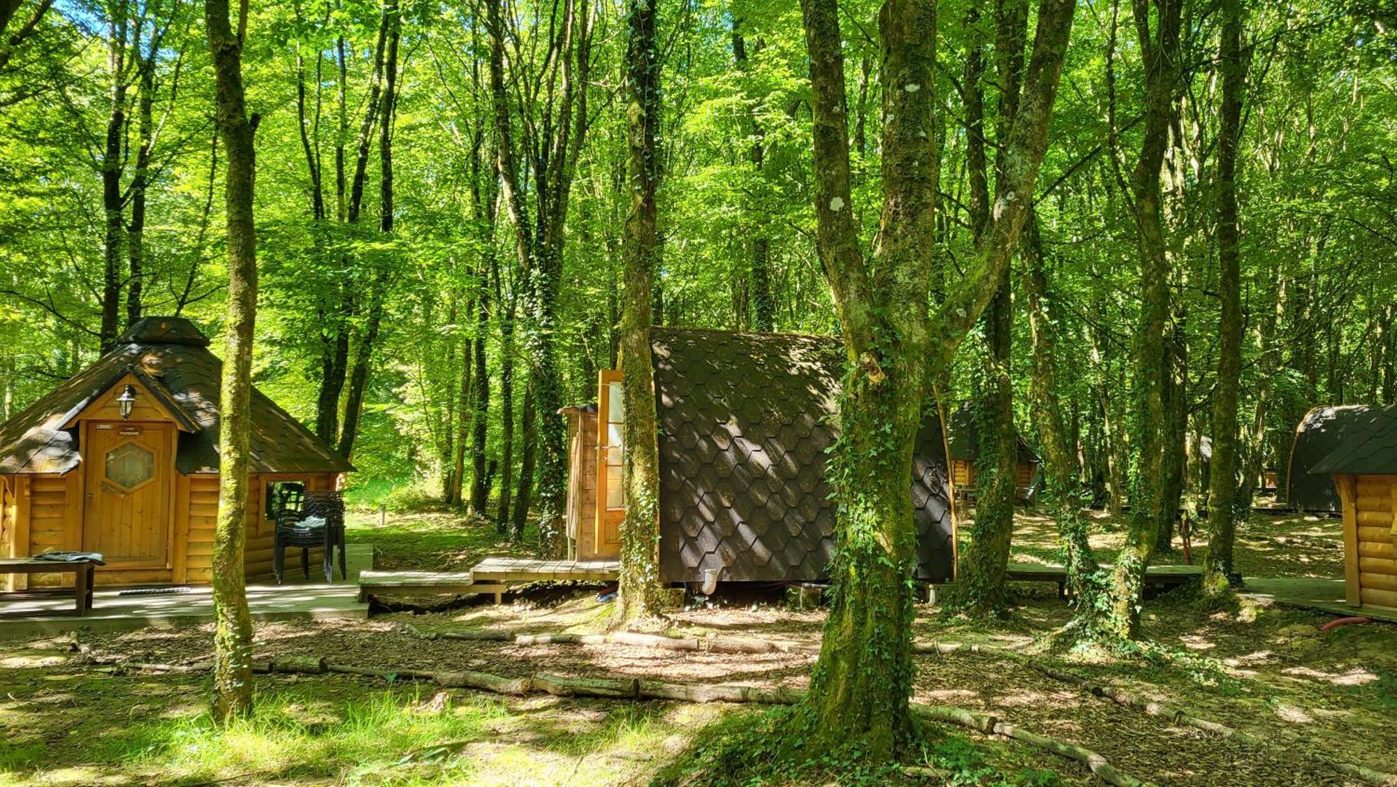 Le Domaine Insolite De Broceliande Paimpont Luaran gambar